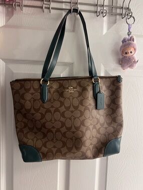 COACH Brown Shoulder Bag with Dark Green Trim